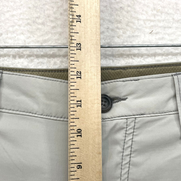 Eddie Bauer Shorts Mens 36 Gray Zipper Cargo Hiking Outdoor Utility Lightweight - Picture 9 of 11